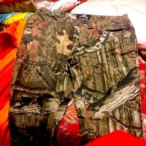 Size 10 Mossy Oak Camo Pants